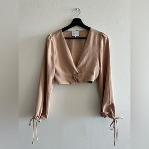 J.O.A - Cropped Deep Plunge Long Sleeve in Nude XS